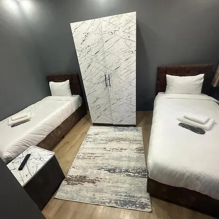 Pequena Casa *
