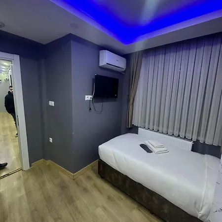 Pequena Casa Provincia di Istanbul