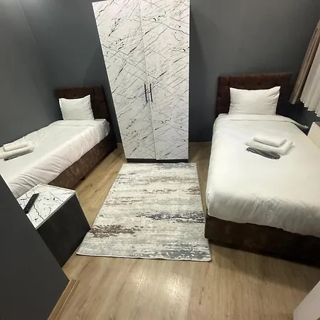 Pequena Casa * Istanboel