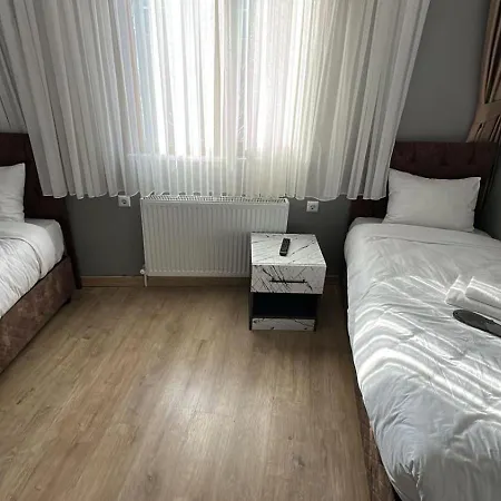 Pequena Casa Appartement Istanboel